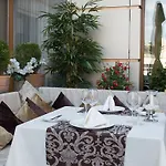 Premier Palace 5* Bucharest