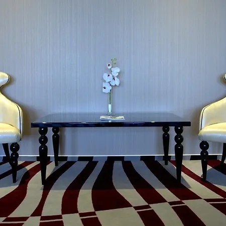 מלון Premier Palace 5*