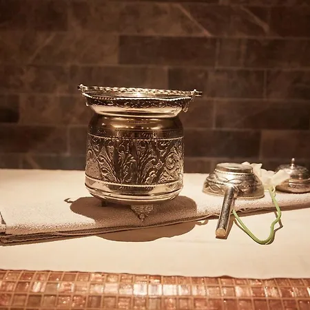 מלון Premier Palace 5*