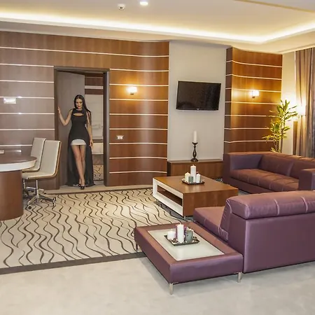 Premier Palace 5* Bükreş